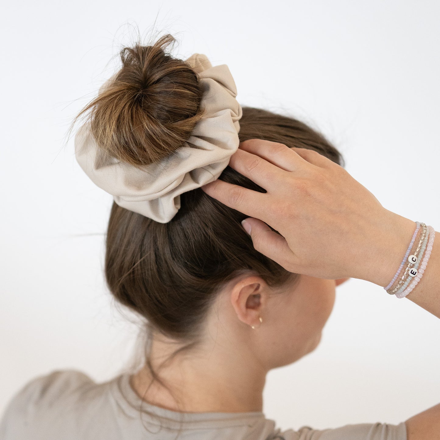 Light Oat Oversized Scrunchie