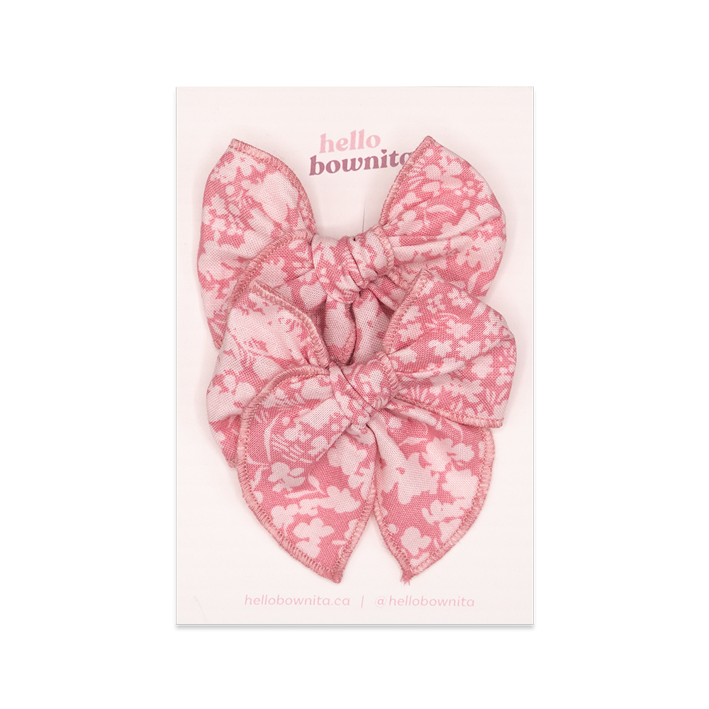 Pink Field Bow | April Collection