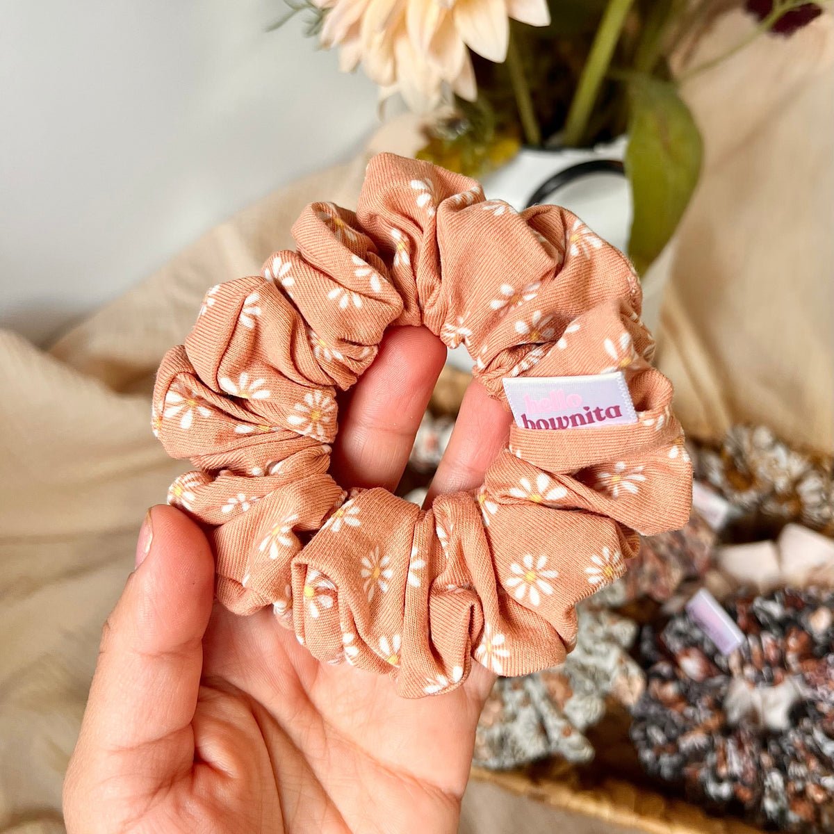 Warm Daisies Scrunchie | Everyday Collection