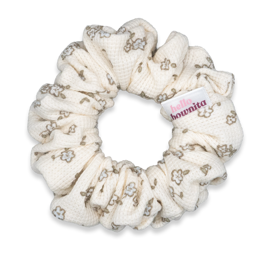 Waffle Delicate Flowers Scrunchie | Everyday Collection