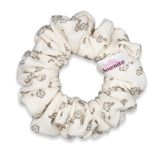 Waffle Delicate Flowers Scrunchie | Everyday Collection